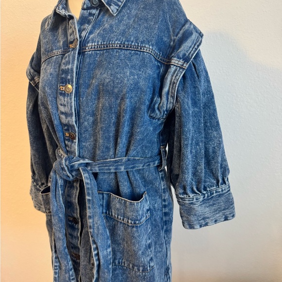 Women's Long Sleeve Denim Belted Dress - Picture 3 of 15